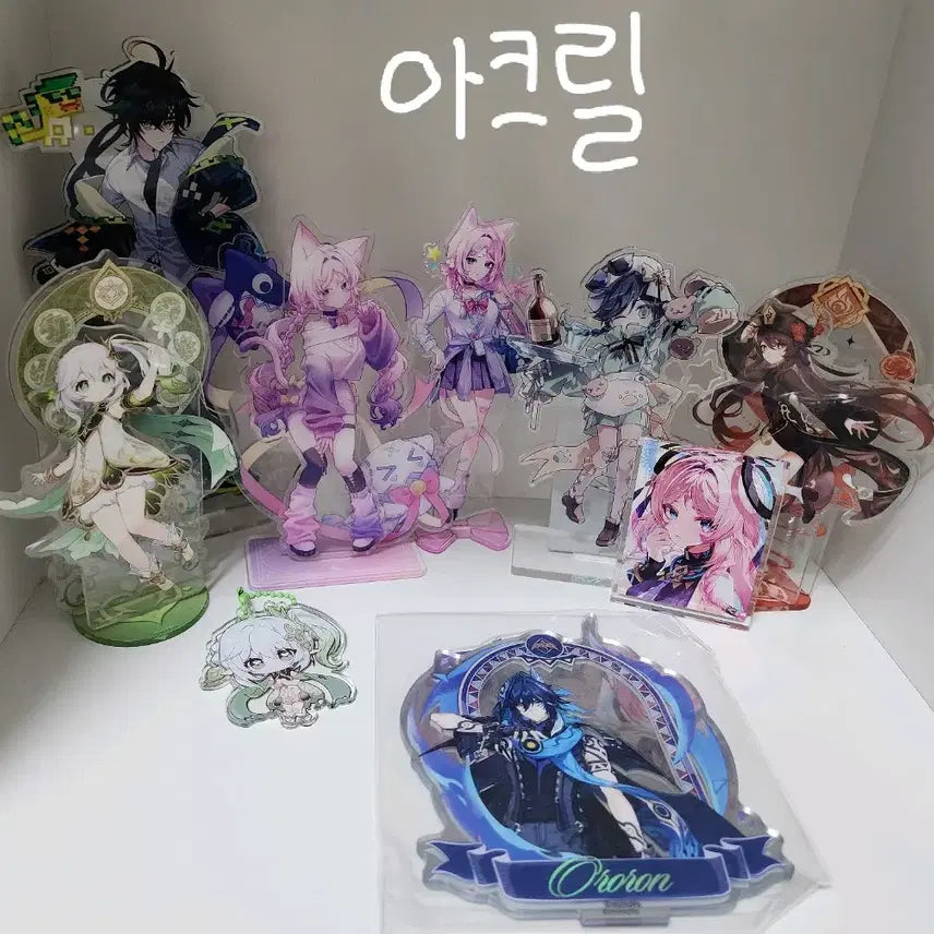 [BUNJANG] Genshin Impact Merchandise Bundle / 원신 공식 비공식 굿즈 대량 처분 일괄