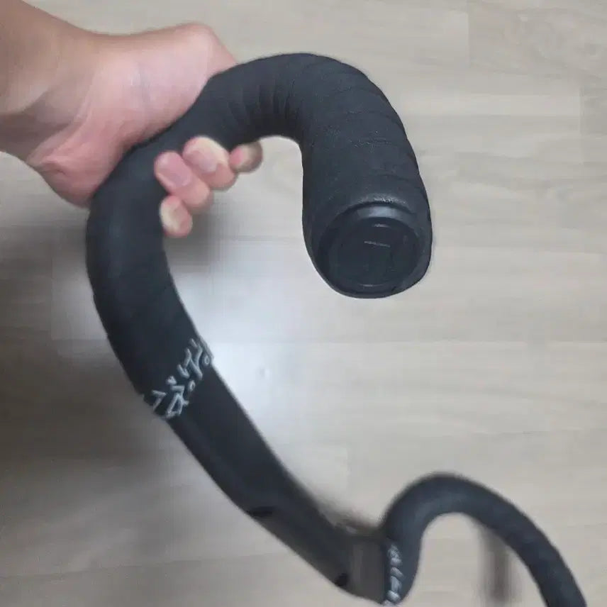 [BUNJANG] Shimano Perchute Cycling Handlebar (New) / 시마노 펄수트 2대주(신품) 판매/교신