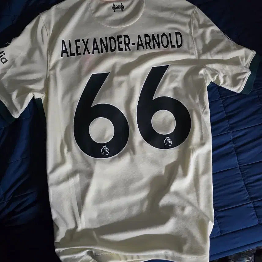 [BUNJANG] Liverpool 2021-22 Away Authentic Player Version Jersey Trent Alexander-Arnold / 리버풀 2122 어웨이 유니폼 아놀드 판매합니다.