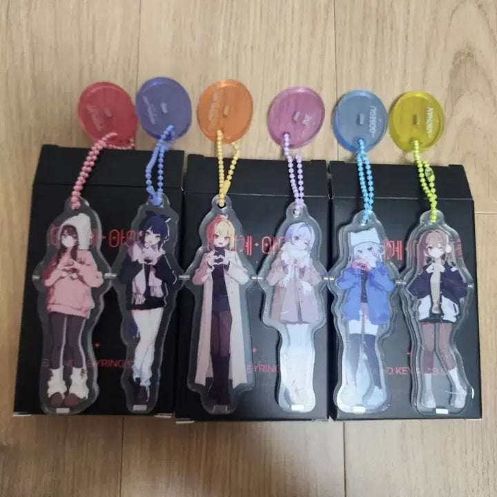 [BUNJANG] Woori World Idol Doojim Collaboration Acrylic Keyring / 이세계 아이돌 두찜 콜라보 아크릴 키링