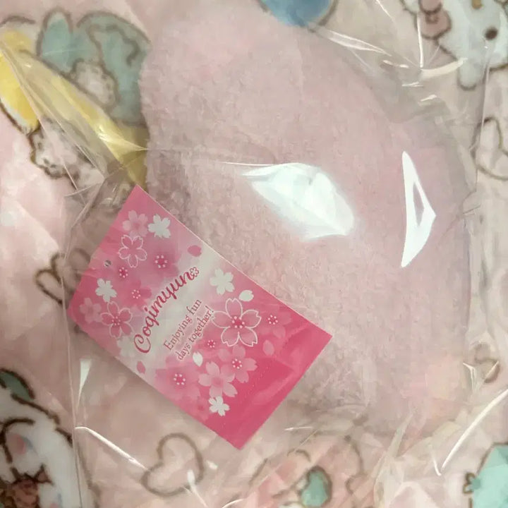 [SOLD OUT] (새상품, 정품) 산리오 코기뮹 인형