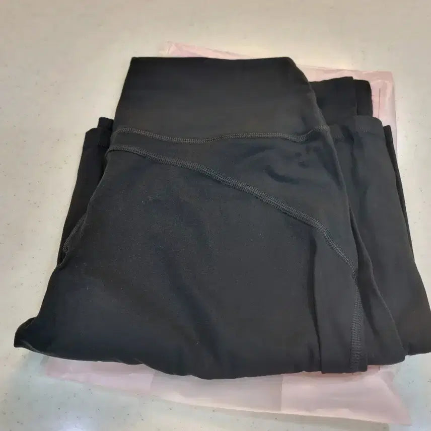 [BUNJANG] Beimya High-Waist Bootcut Slim Fit Yoga Pants Black XL / 베이미아 하이웨스트 부츠컷 슬림핏 요가팬츠 블랙  XL (69~77kg)