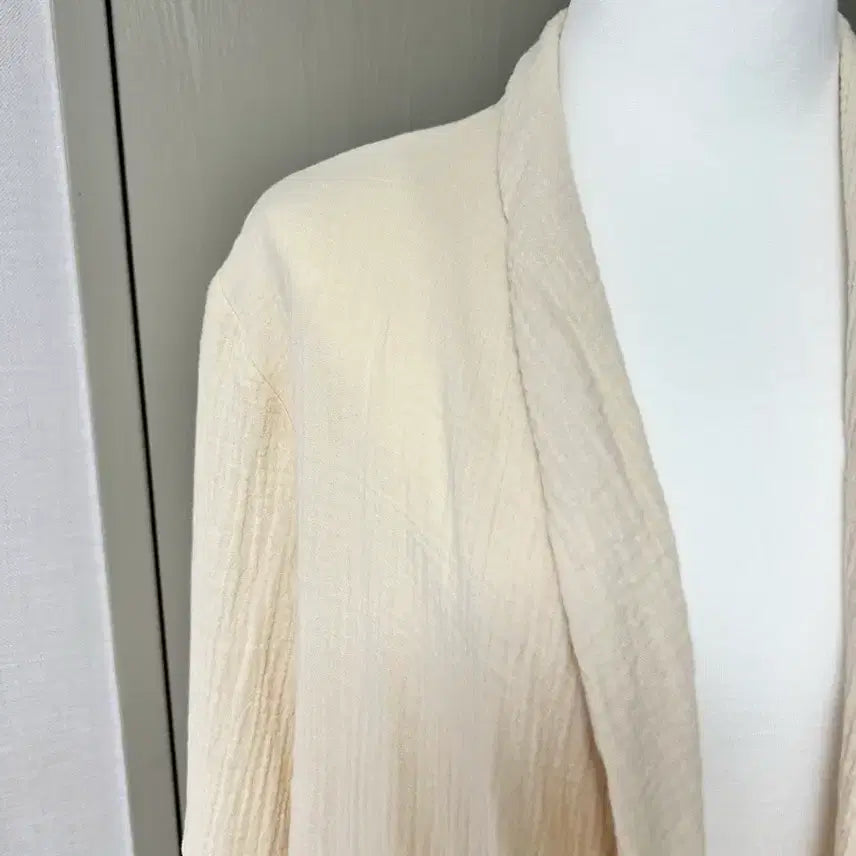 [BUNJANG] Cream Belted Cardigan / 아이보리 크림색 벨트 가디건
