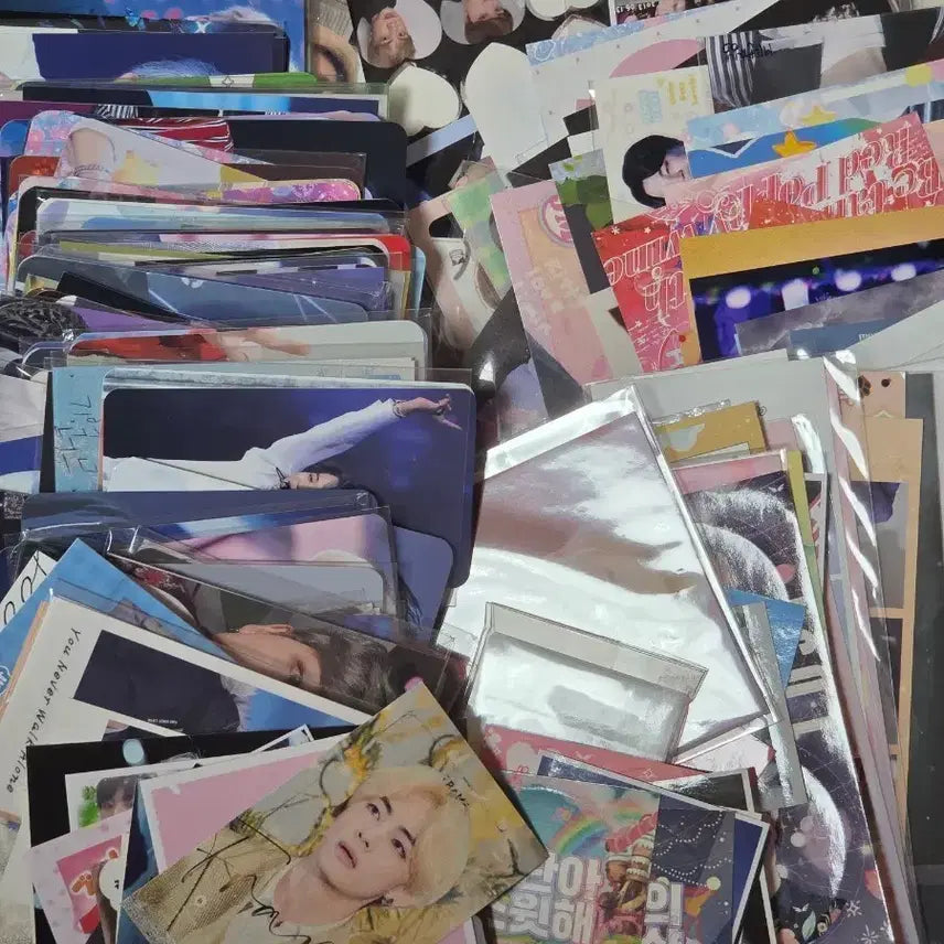 [BUNJANG] BTS Bangtan Unofficial Photocards Stickers Postcards Bundle Set / bts 방탄소년단 비공굿 포카 스티커 엽서 일괄