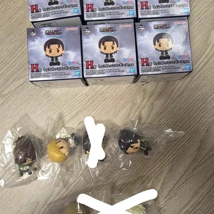 [BUNJANG] Attack on Titan Choco-no-ko Figures (Sealed &amp; Unsealed) / 진격의거인 초코노코 판매  H미개봉6 개봉4 I거인개봉2