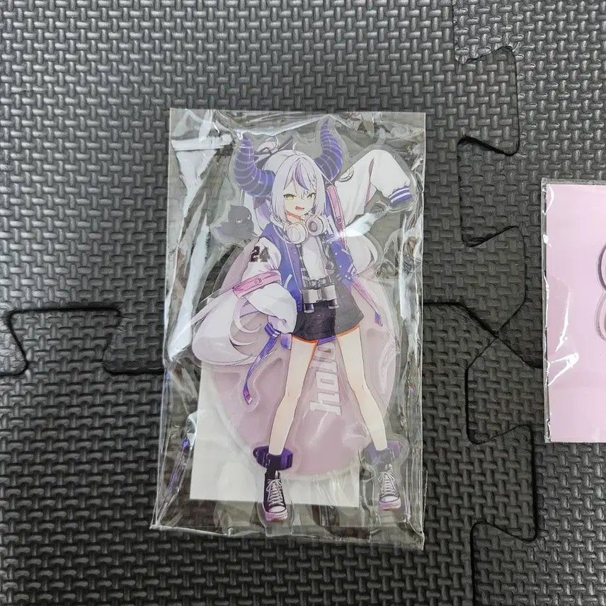 [BUNJANG] Hololive LaPlace Darkness Campus Festival Acrylic Stand &amp; Keychain Set / 홀로라이브 라플라스 다크니스 캠퍼스 페스티벌 아크릴