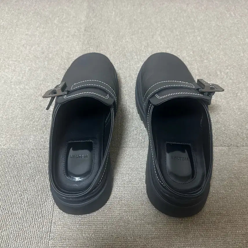 [SOLD OUT] 시스템옴므 천연소가죽 버틀 벨크로 뮬 [260] (255)