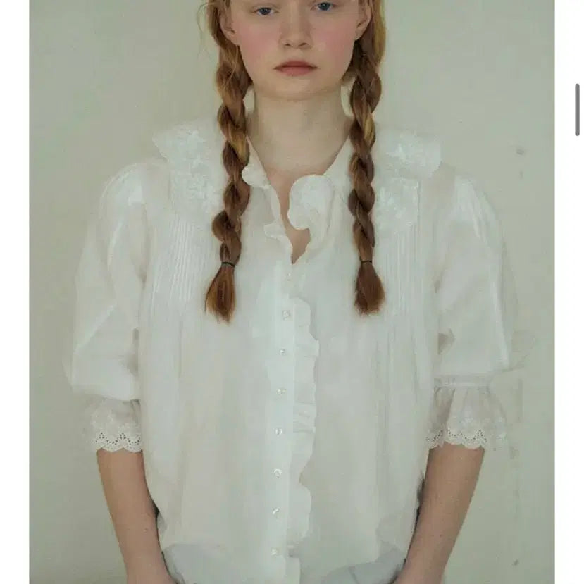 [BUNJANG] Via Plane Agnes Frill Blouse / 비아플레인 Agnes frill Blouse / 새상품