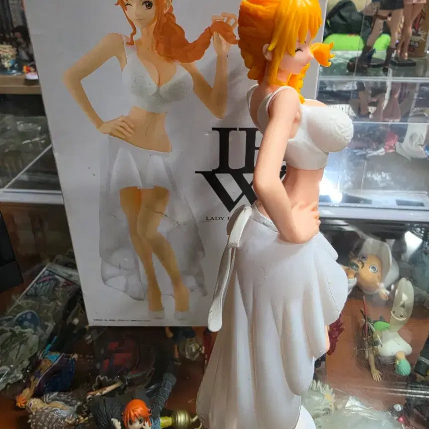 [BUNJANG] One Piece Nami Figure / 원피스 나미 피규어
