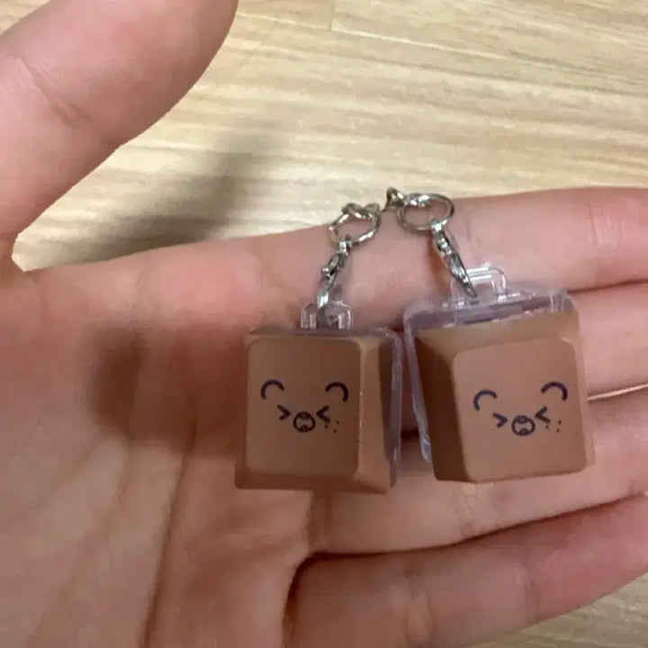 [BUNJANG] NCT Haechan Light-Up Keyring / 엔시티 해찬 키캡키링 양도합니다