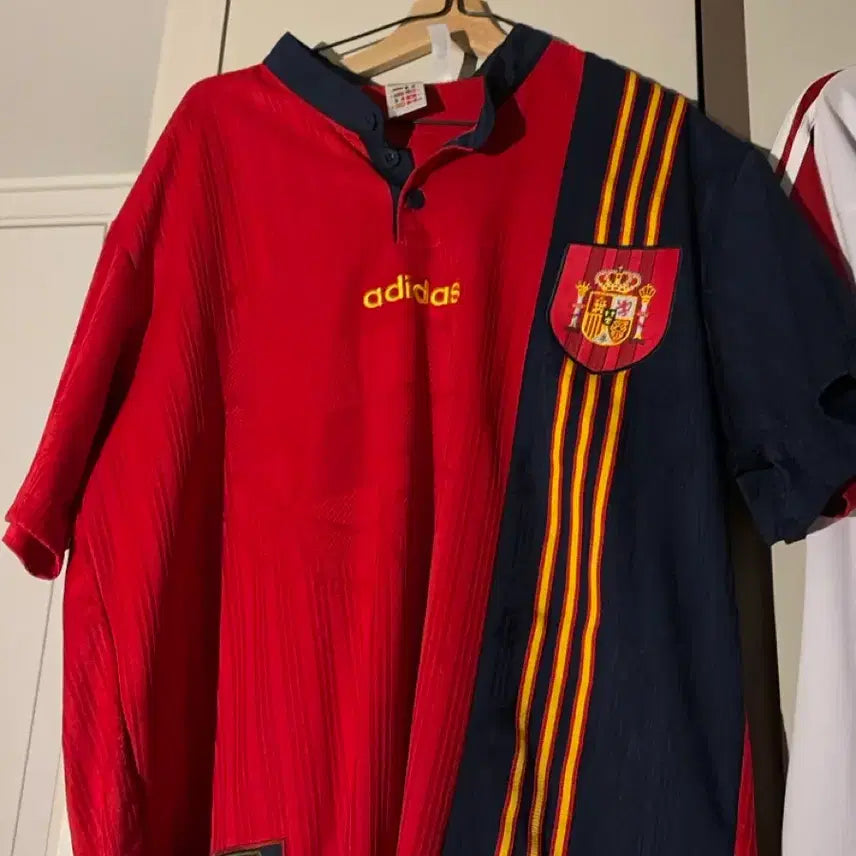 [BUNJANG] Retro Spain Football Jersey / 레트로 스페인 유니폼