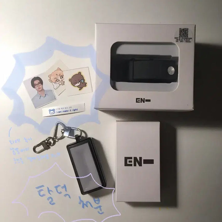 [BUNJANG] ENHYPEN Cheering Band &amp; Cheering Band Keyring Bundle Set / 엔하이픈 응원밴드 응원봉 키링