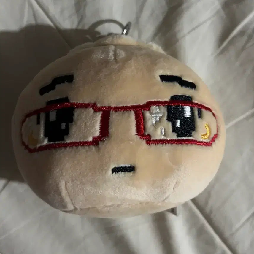 [SOLD OUT] nyxx 안경만두 키링