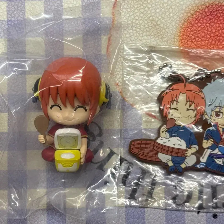 [BUNJANG] Gintama MOGUMOGU Gacha Kagura + Gintoki Kamui Rubber Strap Set / 은혼 모구모구 가챠 카구라 + 긴토키 카무이 그녀석과 나 러버스트랩