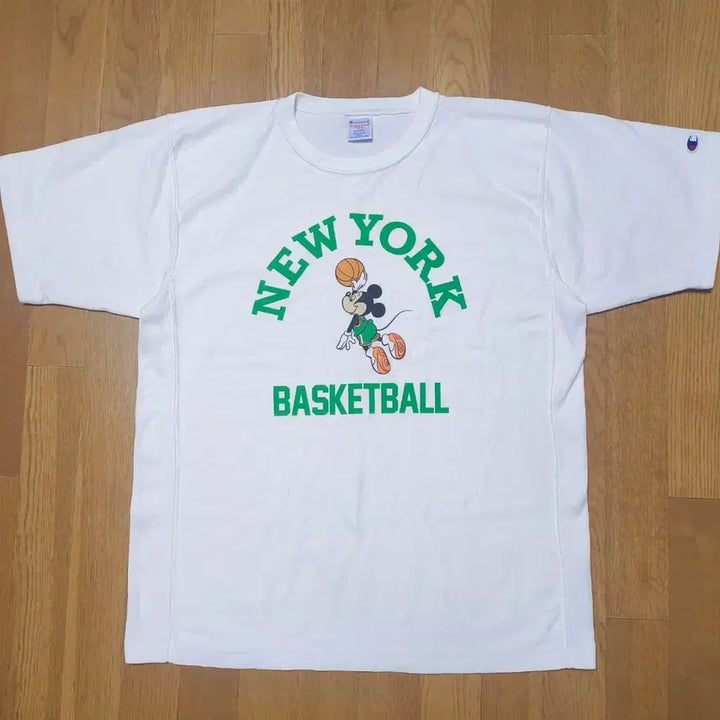 [BUNJANG] Champion Reverse Weave x Disney Mickey Mouse New York Basketball T-Shirt / [XL] 챔피온 리버스위브 x 디즈니 미키마우스 뉴욕 바스켓볼 티셔츠