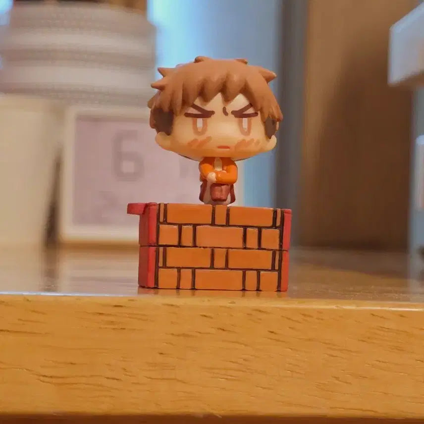 [BUNJANG] Attack on Titan Jean Kirstein Gacha Figure / 진격의 거인 쟝 키르슈타인 가챠 피규어