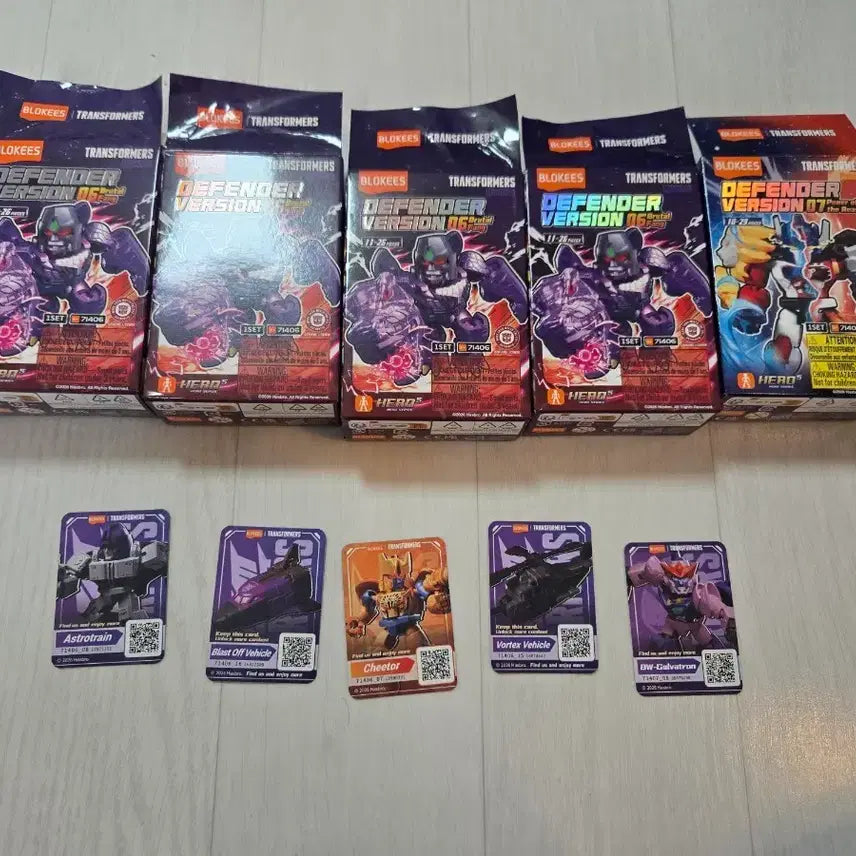 [BUNJANG] Blocki Defender Series 6 &amp; 7 Bundle (5 Units) / 블로키 디펜더 6,7 일괄 판매(5개)