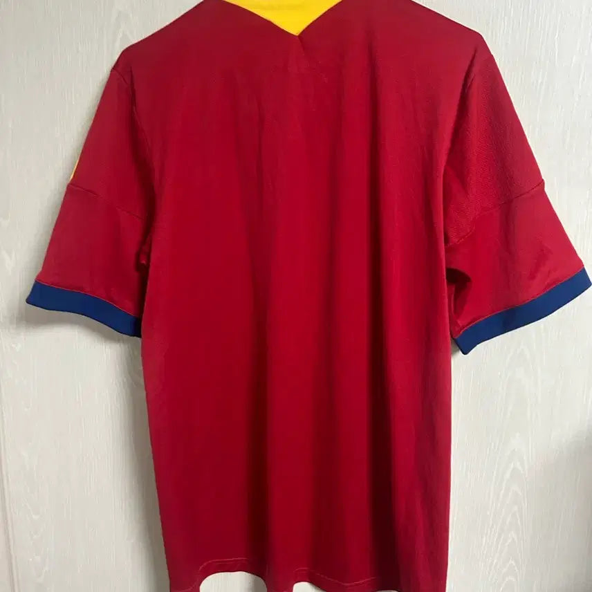 [BUNJANG] Adidas Spain National Football Team 2010 Replica Jersey Size 105 / 아디다스 스페인 축구 유니폼 2010 사이즈105팜