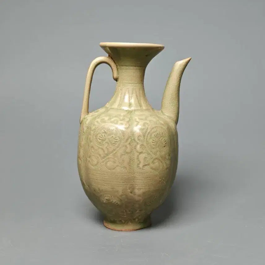 [BUNJANG] Joseon Dynasty Celadon Inlaid Floral Ewer / 월주요 청자 음각 화문 주자 주전자 중국도자기 골동품 고미술품 수집품