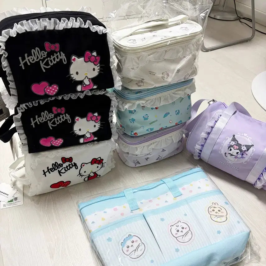 [BUNJANG] Cheekawa, Hello Kitty, Hangyodon, Kuromi Pouch and Bag Set / 베이비 치이카와 / 키티 / 한교동 / 쿠로미 파우치 및 가방 판매합니다