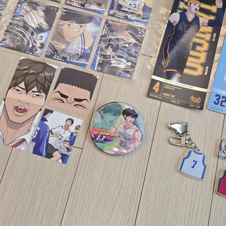 [BUNJANG] Garbage Time Merchandise Bundle Set (Collecting Cards, Random Tickets, Acrylic Keyrings, Can Badges) / 가비지타임 굿즈 일괄 (콜렉팅카드, 랜덤티켓, 아크릴 키링, 캔뱃지)