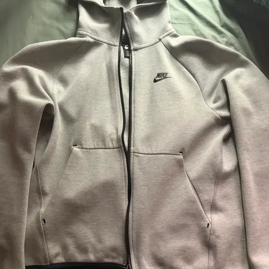 [BUNJANG] Nike Tech Fleece Two-Way Zip Hoodie / 나이키(NIKE) 테크팩 투웨이지퍼 후드 집업