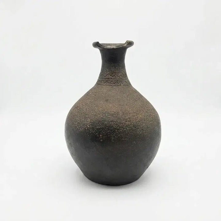 [BUNJANG] Goryeo Dynasty Double Wavy Pattern Earthenware Bottle with Natural Glaze / 골동품 고려시대 토기 이중물결문 병 자연유약