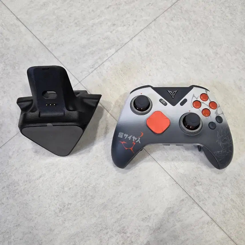 [BUNJANG] Dragon Ball Edition Vader 5 Pro Charger Dock Accessory Pack Included / [풀박스] 국내정발 베이더5 프로 드래곤볼 에디션 충전독 악세사리팩 포함