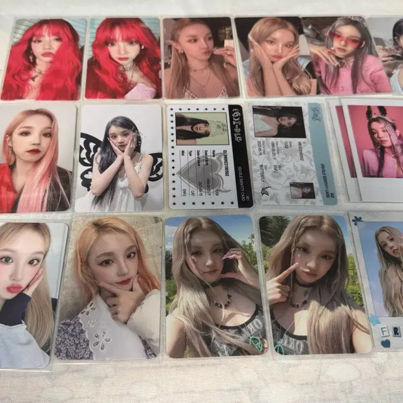 [BUNJANG] (G)I-DLE Yuqi Goods Bundle Set / 원가보다 가격내림))여자아이들 아이들 우기굿즈 일괄 양도합니다