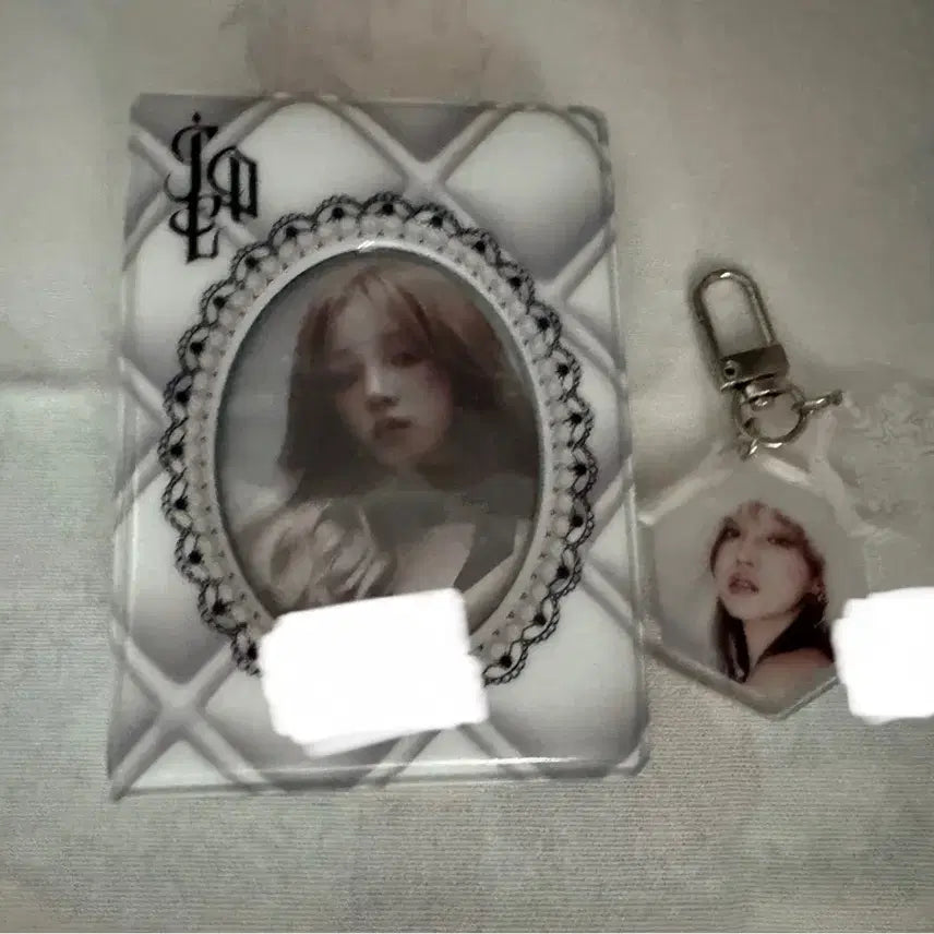 [BUNJANG] (G)I-DLE Yuqi Goods Bundle Set / 원가보다 가격내림))여자아이들 아이들 우기굿즈 일괄 양도합니다