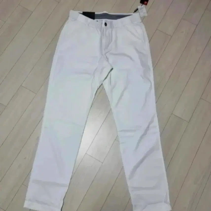 [SOLD OUT] 언더아머 남성 골프바지 새상품 32 사이즈