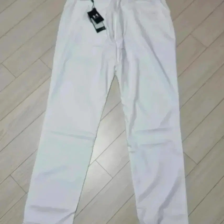 [SOLD OUT] 언더아머 남성 골프바지 새상품 32 사이즈