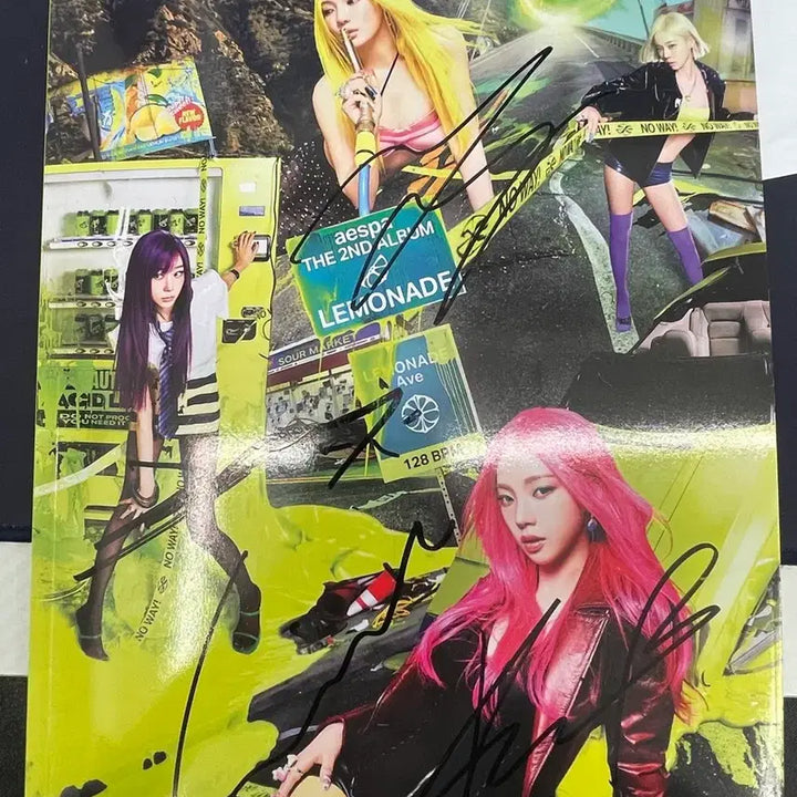 [BUNJANG] Aespa 2nd Full Album Signed Unreleased Album (Sealed) / [미개봉] 에스파 정규2집 비매 싸인 앨범