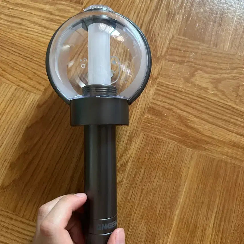 [BUNJANG] ENHYPEN Lightstick + Pouch Set / 엔하이픈 응원봉 + 파우치