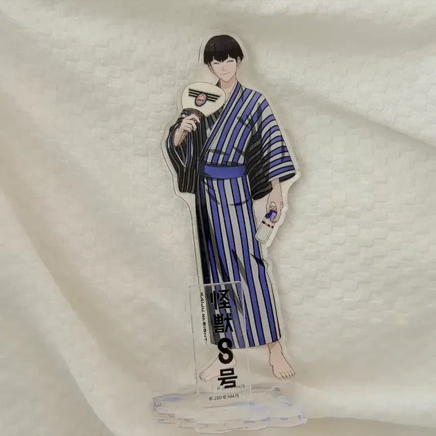 [BUNJANG] Kaiju No. 8 Hoshina Yukata Acrylic Stand / 괴수8호 호시나 유카타 아크릴스탠드