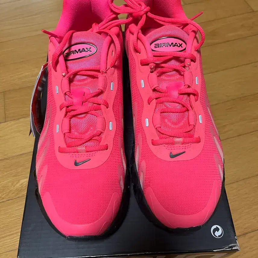 [BUNJANG] Nike Air Max DN 8 Hyper Pink (260) / (260) 나이키 에어맥스 dn 8 하이퍼핑크