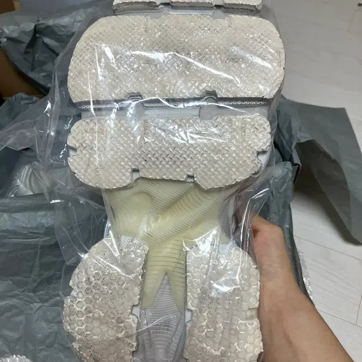 [BUNJANG] Balenciaga Cargo Sneakers Size 41 / (풀구성) 발렌시아가 카고 스니커즈 41사이즈