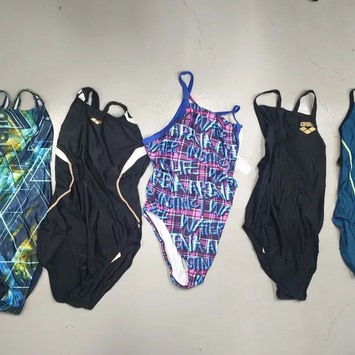 [BUNJANG] Arena Swimwear 5-Piece Set (Sizes 95-100) / 아레나 수영복 5종 (95-100XL)