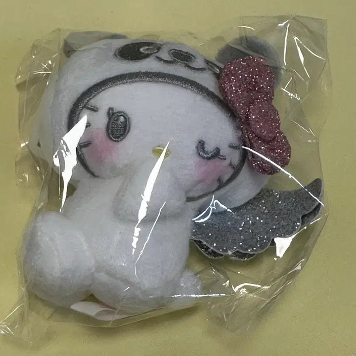 [BUNJANG] Sanrio FuRyu Panda Kitty Mini Mascot Plush Keyring / 일본정품 산리오 후류 판다키티 미니 마스코트 인형키링 헬로키티 날개천사