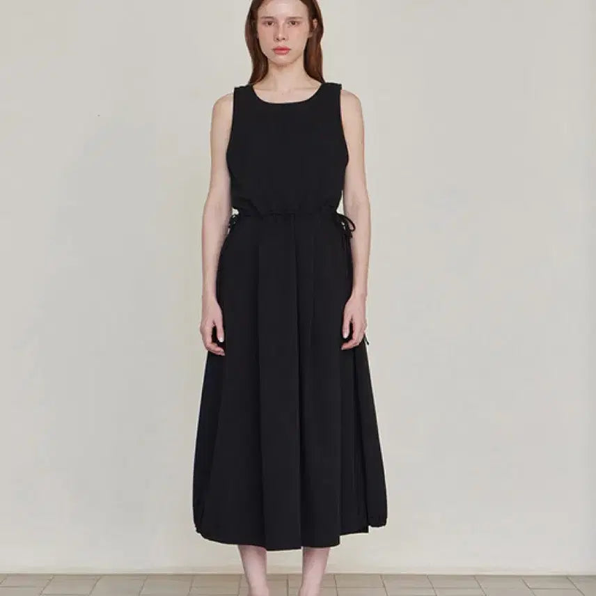 [BUNJANG] Le Sizerem Black Cotton Sleeveless Drawstring Maxi Dress / [새상품] 르세지엠 드로스트링 슬리브리스 원피스 블랙