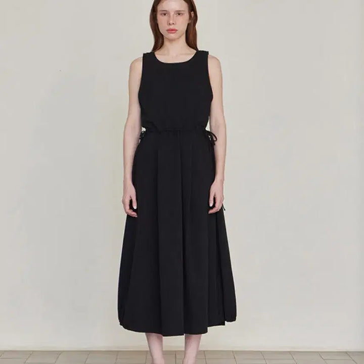 [BUNJANG] Le Sizerem Black Cotton Sleeveless Drawstring Maxi Dress / [새상품] 르세지엠 드로스트링 슬리브리스 원피스 블랙