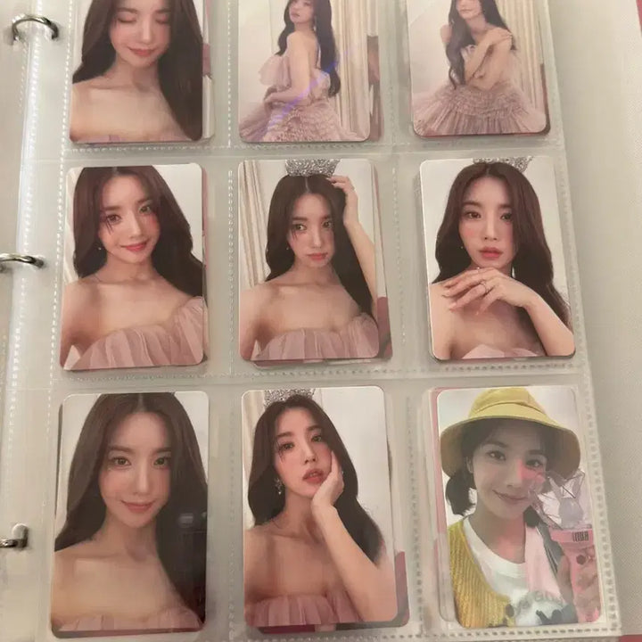 [BUNJANG] Kwon Eun Bi Concert Fanclub Ruby Photocard Bundle Set / 권은비 포카 콘서트 포카 양도 팬클럽 루비 포카 포함