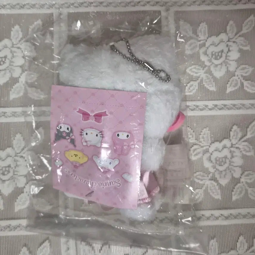 [BUNJANG] Sanrio Yumemiru Angel Hello Kitty Mascot / 산리오 유메미루 꿈꾸는 엔젤 헬로키티 마스코트 판매