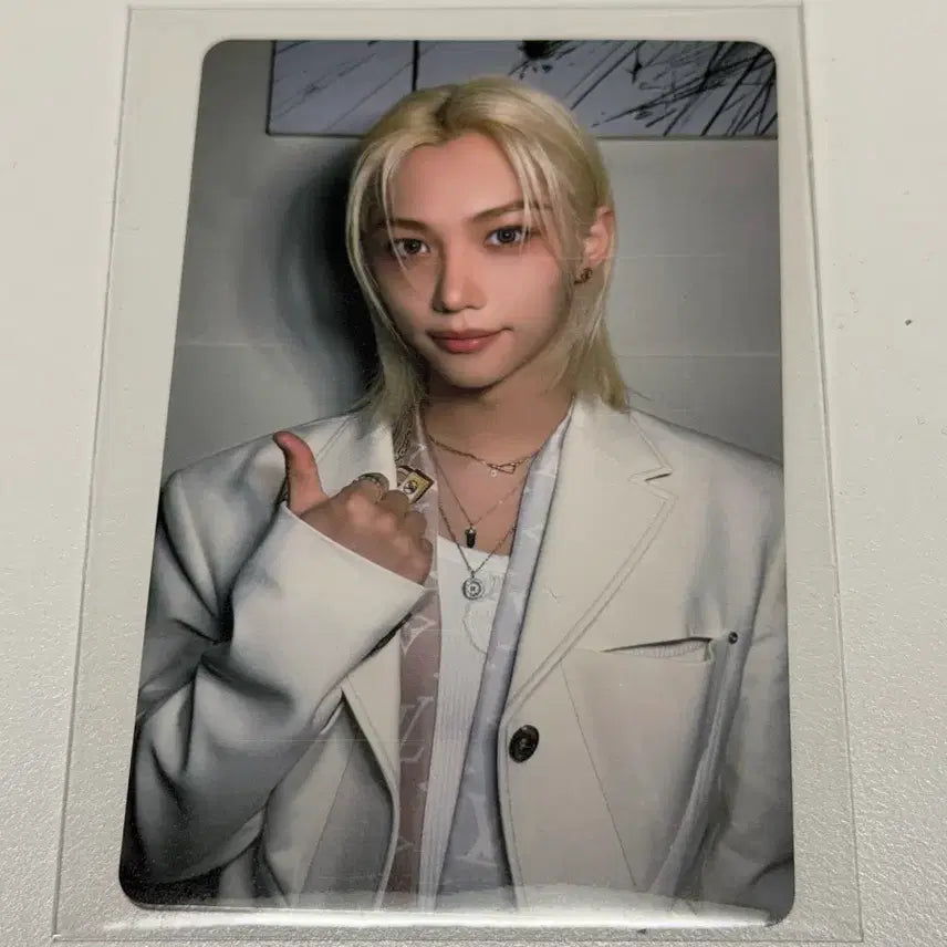 [BUNJANG] Stray Kids Felix Japan Tower Records Lucky Draw Limited Photocard / 스키즈 스트레이키즈 필릭스 일본 타워레코드 럭드 한정포카