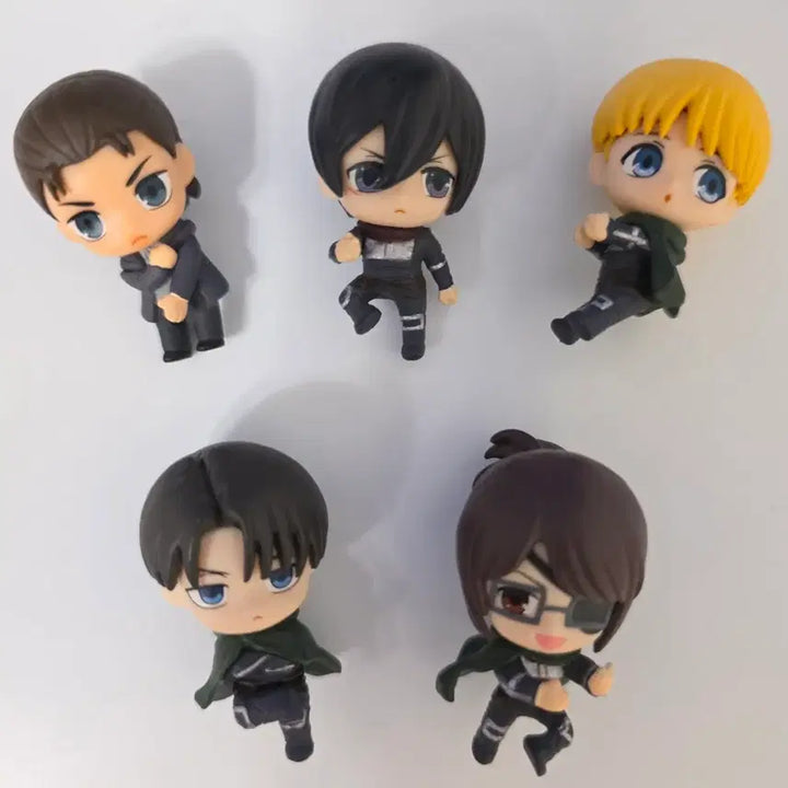 [BUNJANG] Attack on Titan Hug Coat 5 Types Gacha Set / 진격의거인 허그코트 5종 가챠