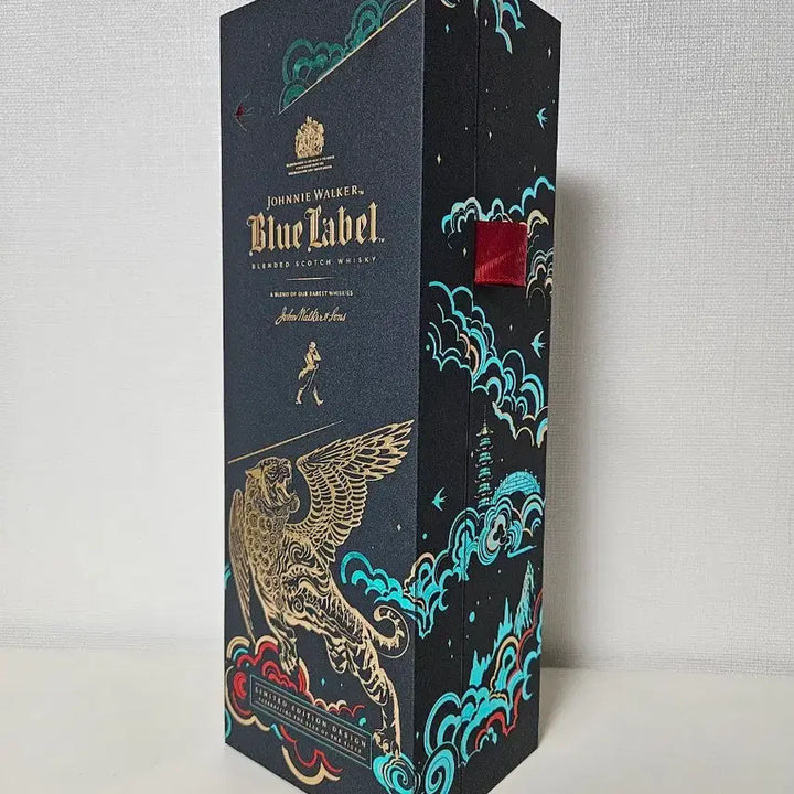 [BUNJANG] Johnnie Walker Blue Label Year of the Tiger Limited Edition Whiskey Case / 조니워커 블루라벨 호랑이 한정판 리미티드 위스키 공병 케이스만