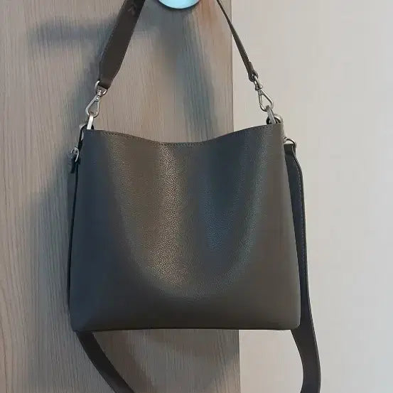 [BUNJANG] Find Kapoor Pingo Bag Grey Bucket Bag / 파인드카푸어 핑고백 그레이 버킷백