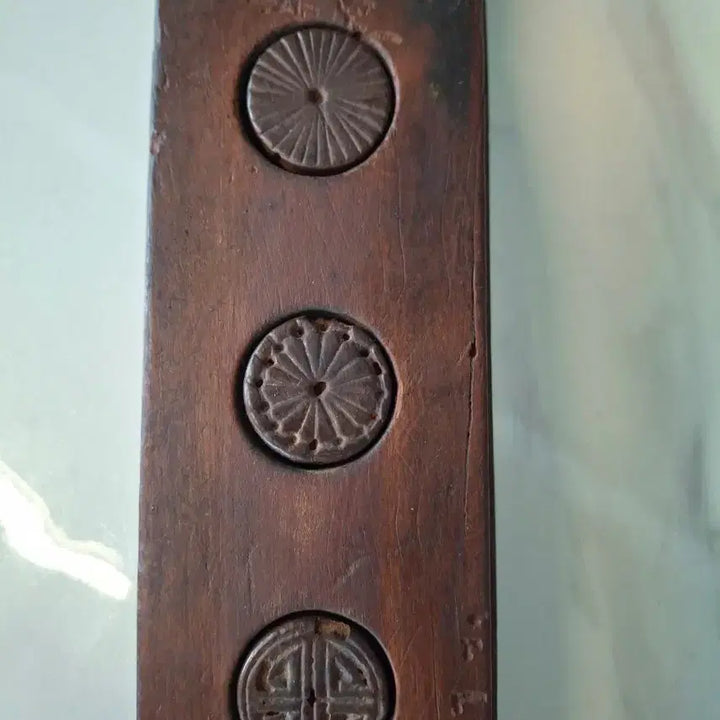 [BUNJANG] Large 7-Hole Dasik Board, Joseon Dynasty / 조선시대 대형 7구다식판