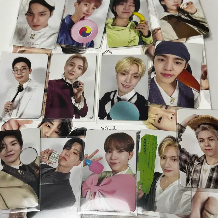 [BUNJANG] SEVENTEEN Going SEVENTEEN VOL.2 Magazine (Includes Photocard) / 세븐틴 고잉세븐틴 VOL2 잡지 (포카포함)