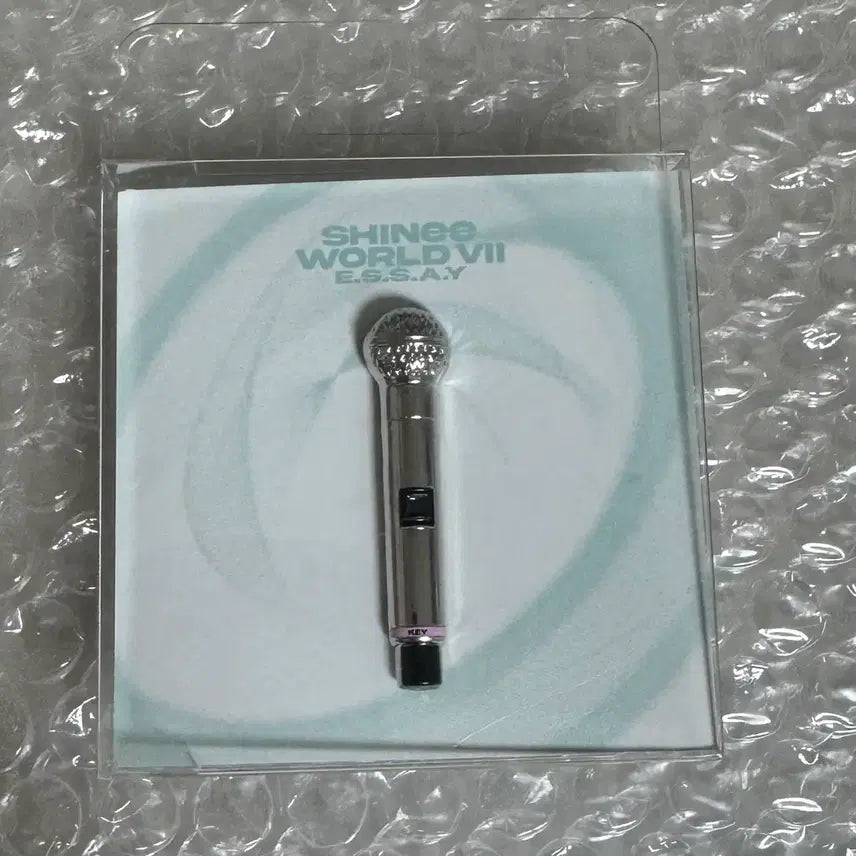 [BUNJANG] SHINee Key OUI-CON Concert Badge / 샤이니 키 콘서트 오이콘 뱃지